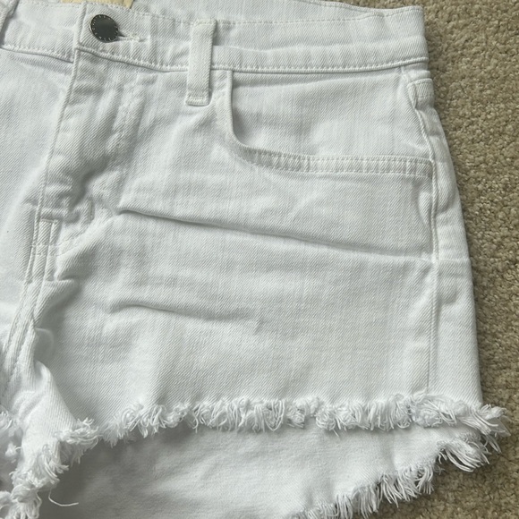 L’agence White denim shorts - Picture 3 of 11